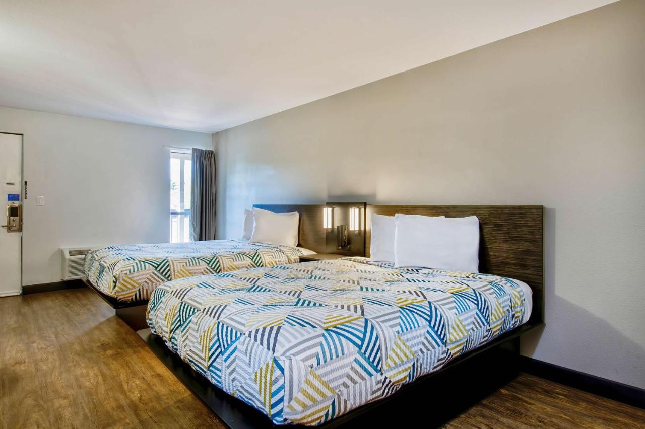 6-fort Worth, Tx - White Settlement Hotel 2*